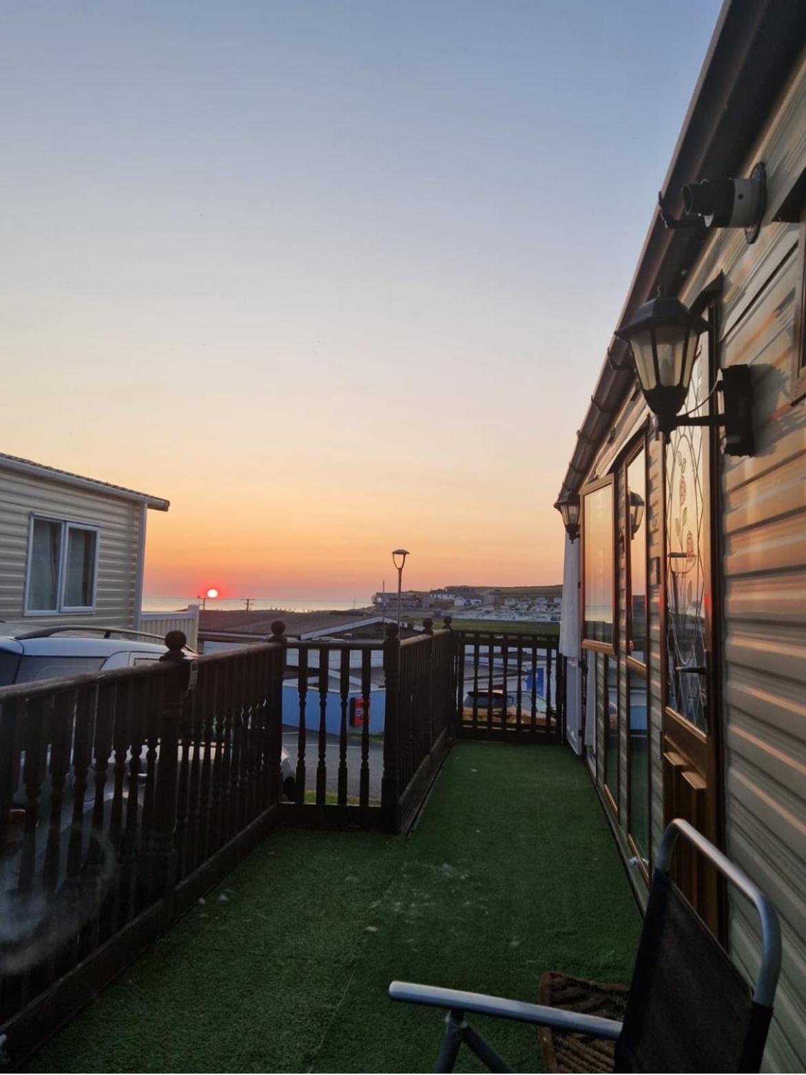 Spacious Luxury Escape With Sea Views And Pet Friendly At Clarach Bay Абъристуит Екстериор снимка