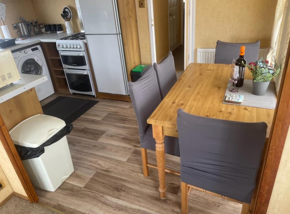 Spacious Luxury Escape With Sea Views And Pet Friendly At Clarach Bay Абъристуит Екстериор снимка